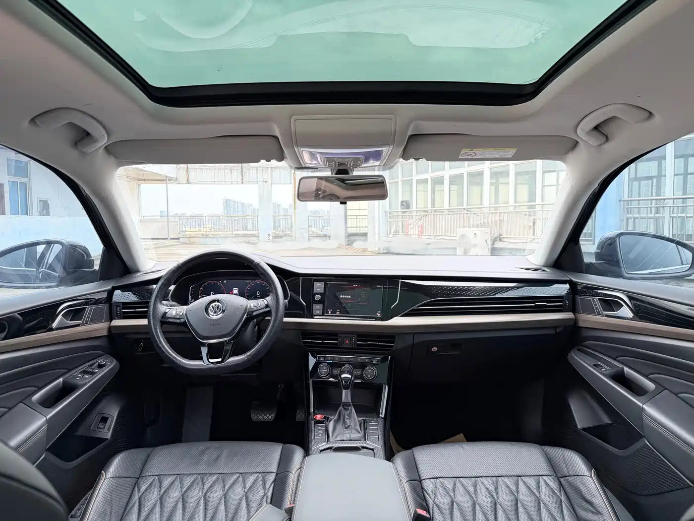 Volkswagen Passat 2019 Model 380TSI Luxury Edition China VI фото 6