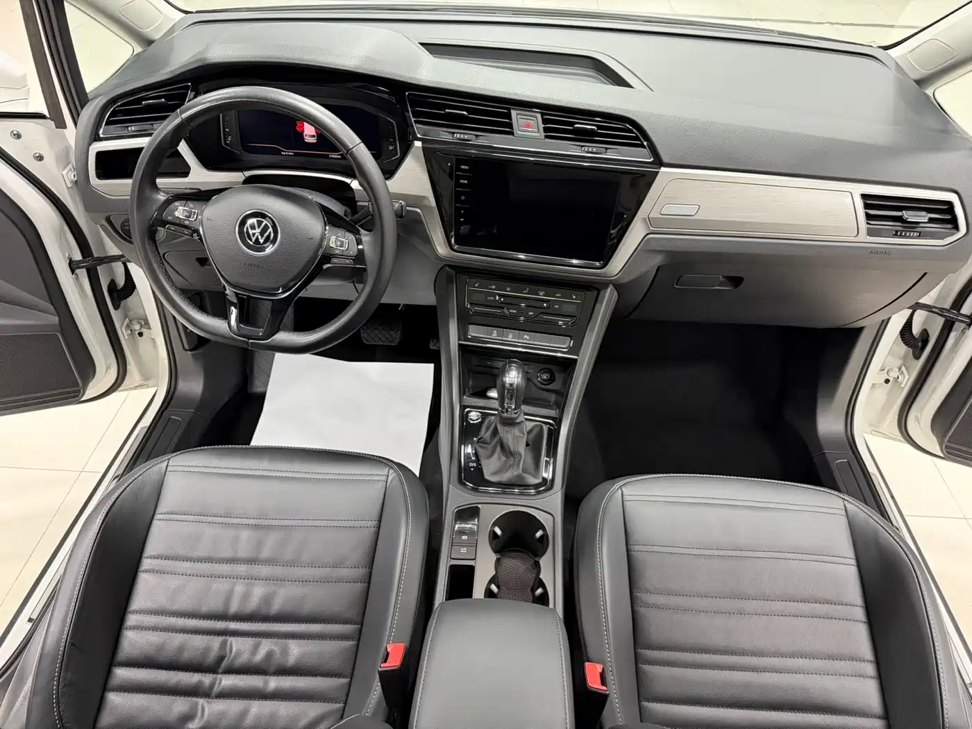 Volkswagen Touran 2022 Touran L 280TSI DSG Frontier Edition 7-seater фото 17