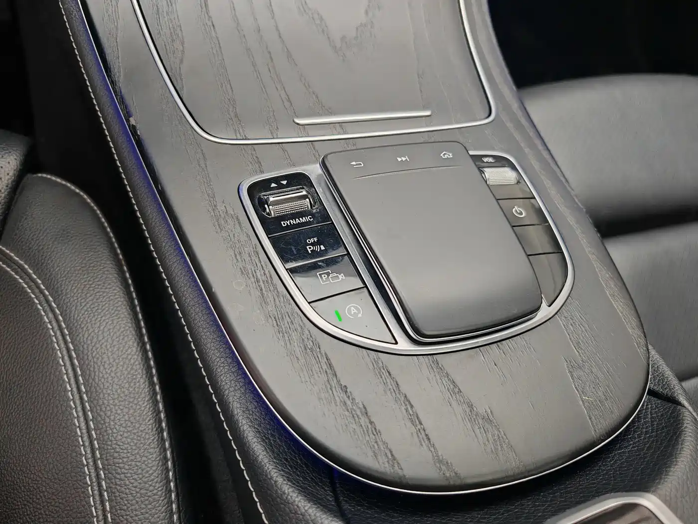 Mercedes-Benz E-Class 2020 E 260 L фото 23