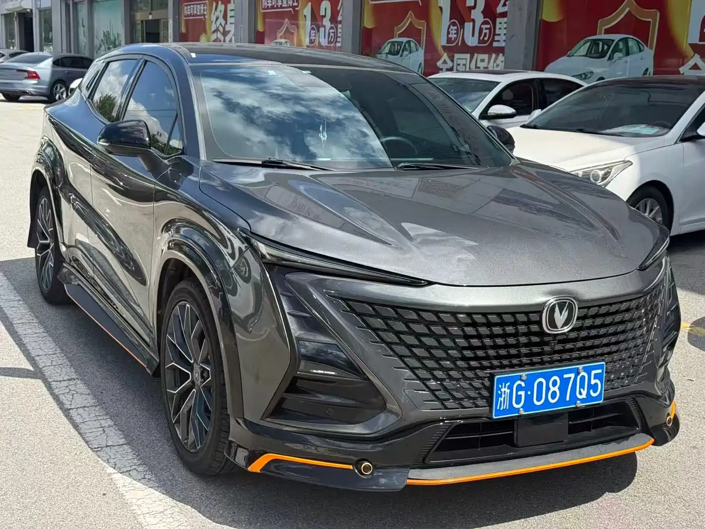 Фото 3 - Changan UNI-T