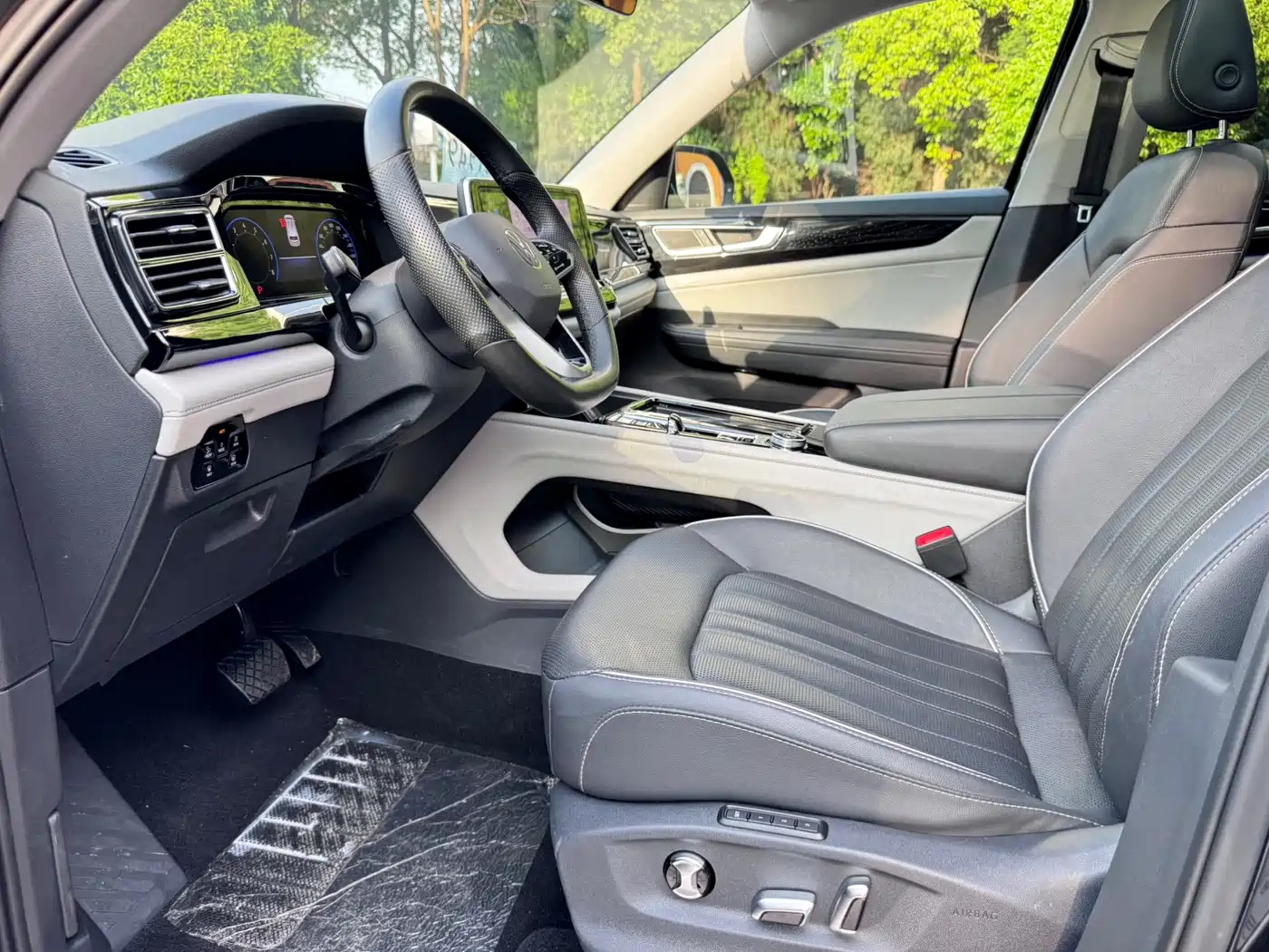 Volkswagen Teramont 2022 380TSI 4MOTION Premium Luxury фото 7