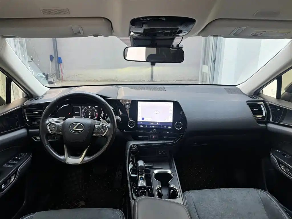 Lexus NX 2022 260 FWD Innovation Edition фото 11