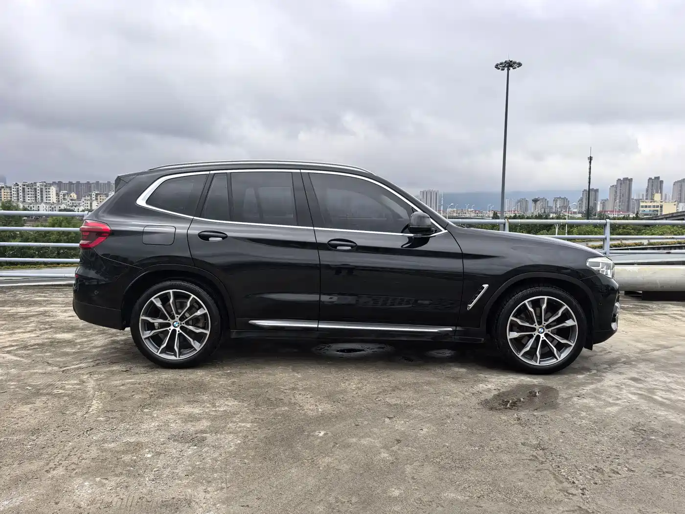 BMW X3 2018 xDrive25i Luxury Package China VI фото 4