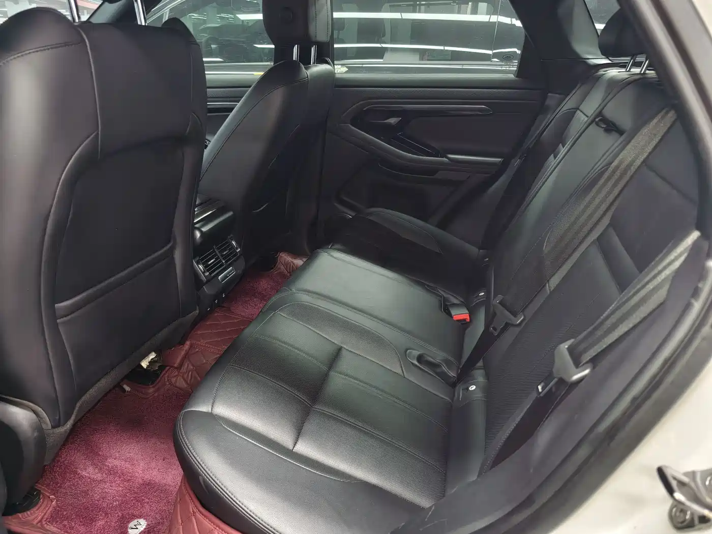 Land Rover Range Rover Evoque 2020 Model 249PS R-DYNAMIC S Gloss Black Sport Edition фото 9