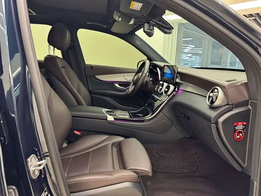 Mercedes-Benz GLC 2020 GLC 260 L 4MATIC Dynamic фото 6