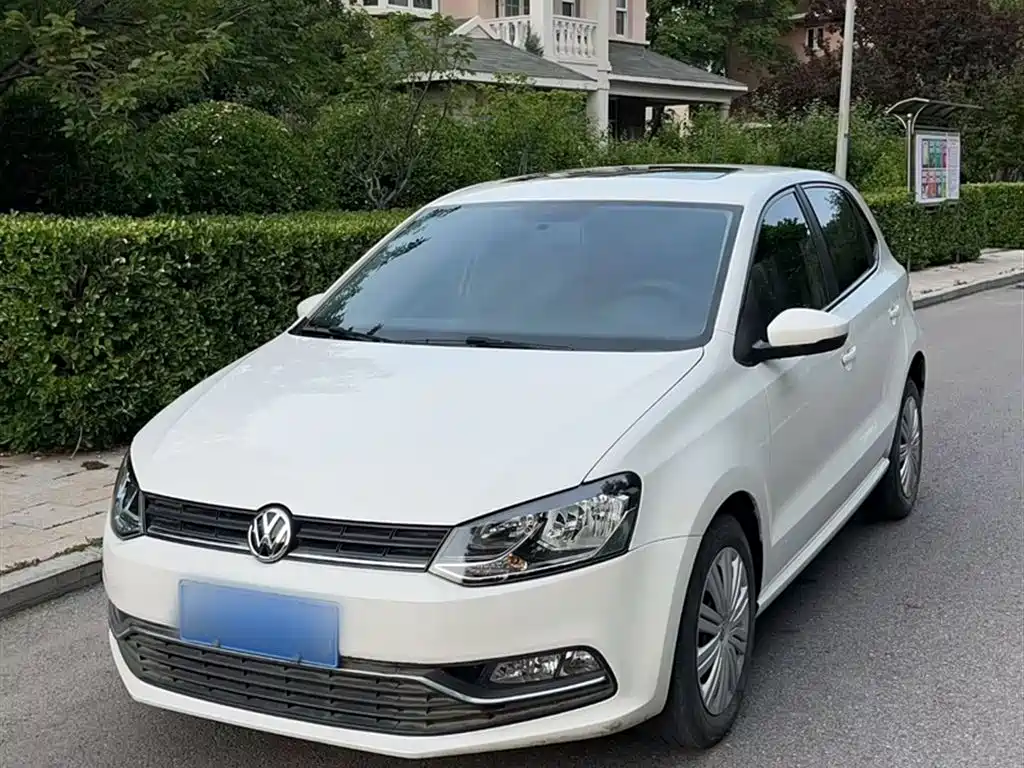 Volkswagen Polo 2018 1.5L Auto Comfort фото 2