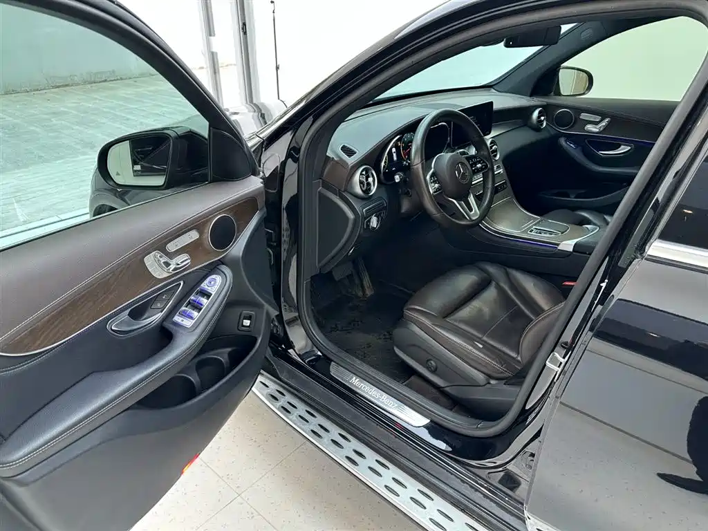 Mercedes-Benz GLC 2020 GLC 300 L 4MATIC Dynamic фото 16