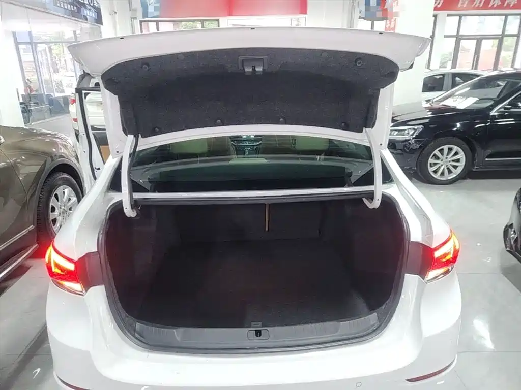 Buick Excelle 2019 18T Automatic Connected Flagship (China V) фото 19