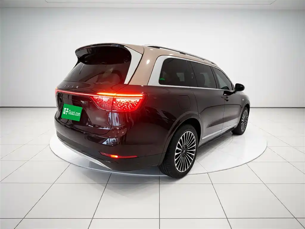 AITO Wenjie AITO M9 2025 Extended Range Ultra 52kWh 5-Seater фото 7