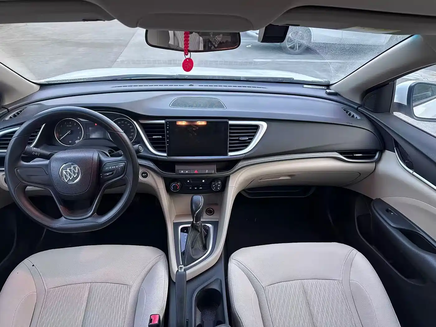 Photo 5 - Buick Excelle