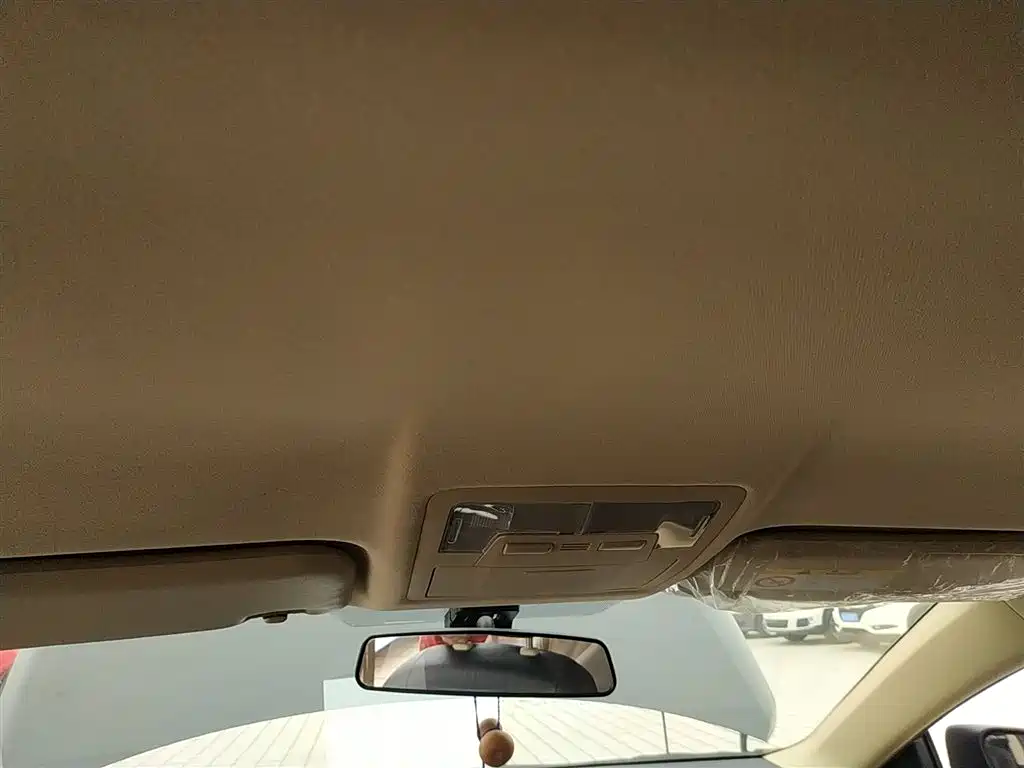 Toyota Corolla 2017 Facelift 1.2T S-CVT GL фото 14