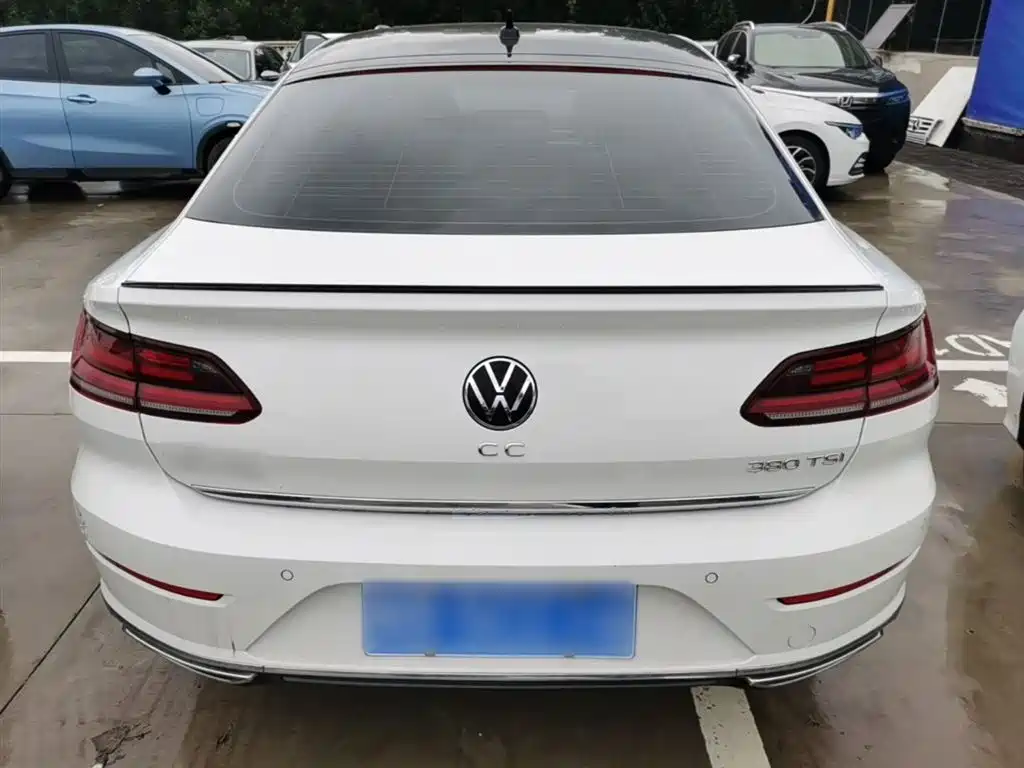 Volkswagen FAW-Volkswagen CC 2024 380TSI Eye-catching Public Sharing Edition фото 6