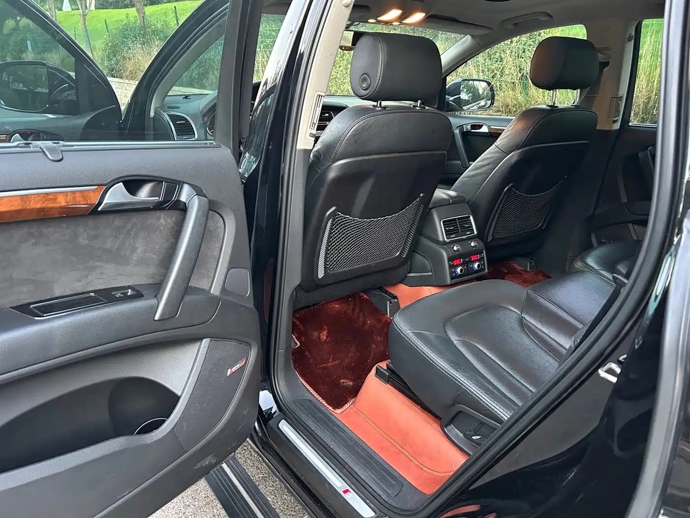Фото 9 - Audi Q7