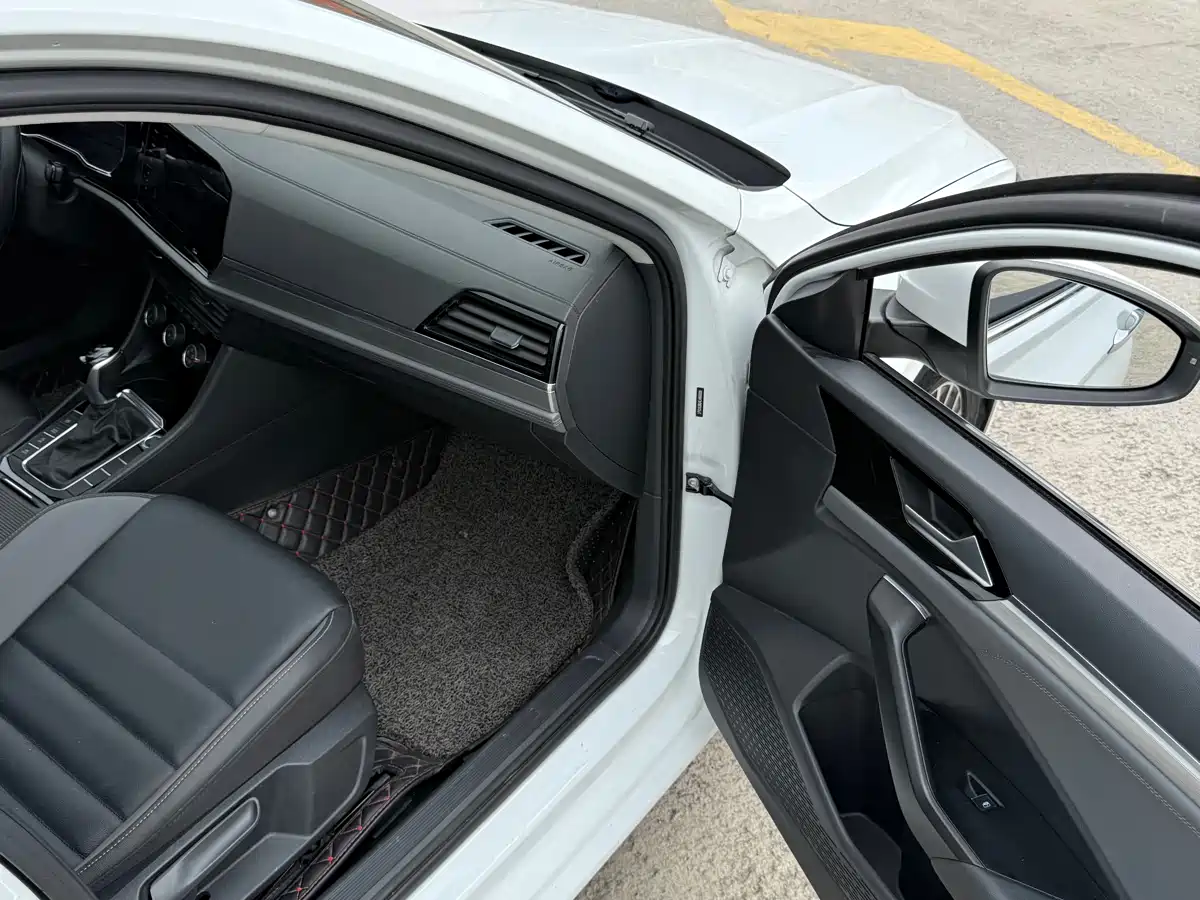Volkswagen Sagitar 2021 280TSI DSG Comfort Smart Connect Edition фото 9