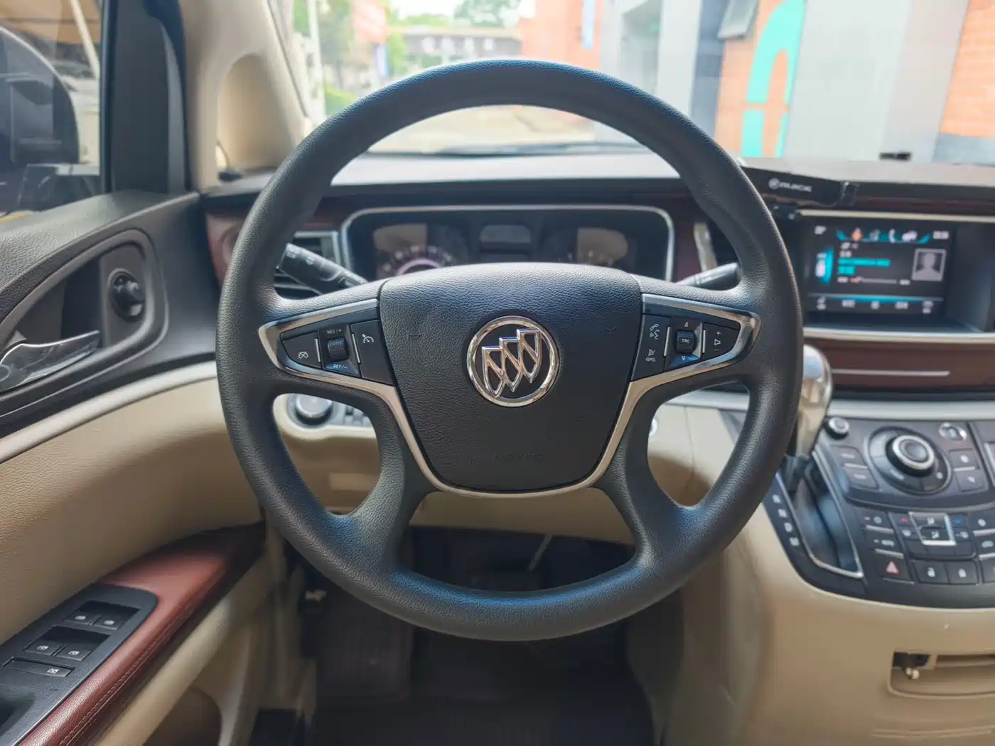 Buick GL8 2017 25S Comfort China V фото 8