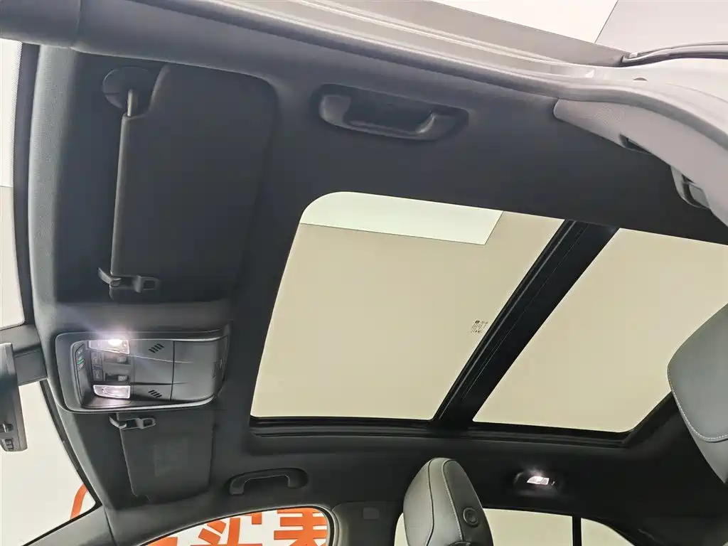Cadillac XT4 2018 Model 28T 2WD Technology фото 14