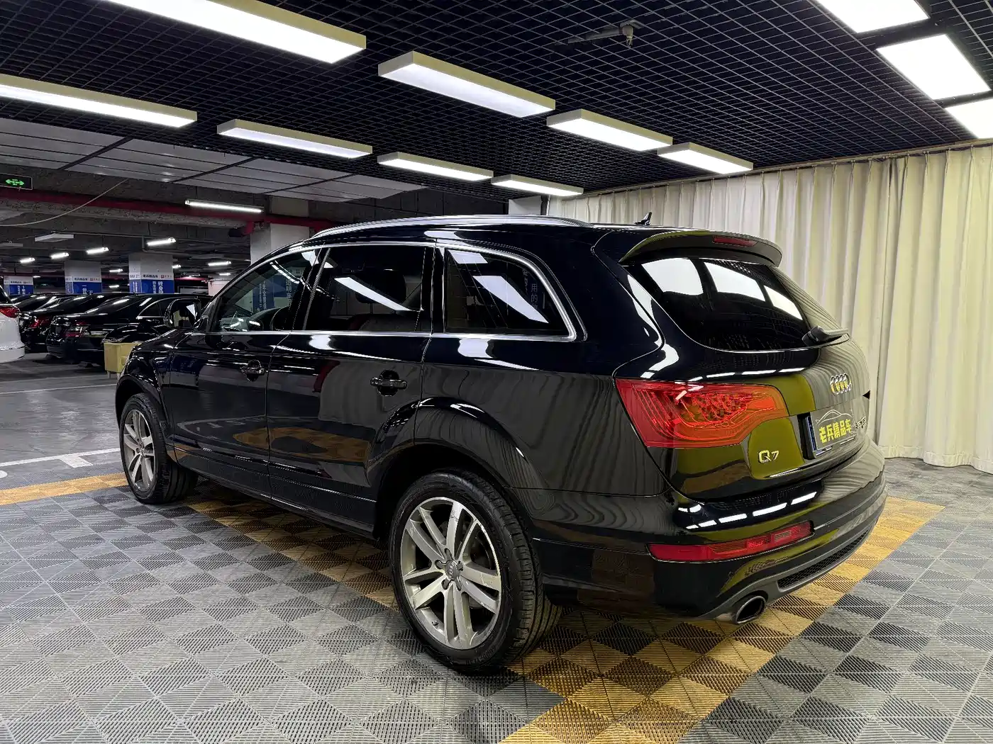 Audi Q7 2013 35 TFSI Exclusive фото 7