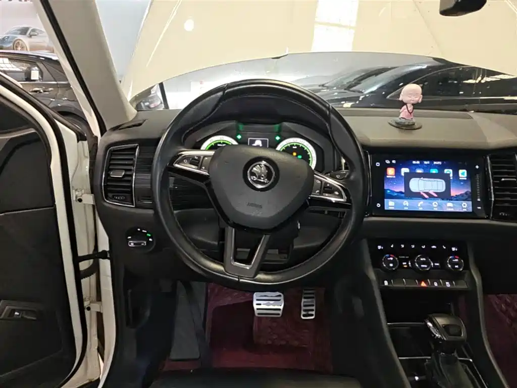 Škoda Kodiaq 2018 Facelift TSI330 7-seat 2WD Premium Luxury Edition фото 11