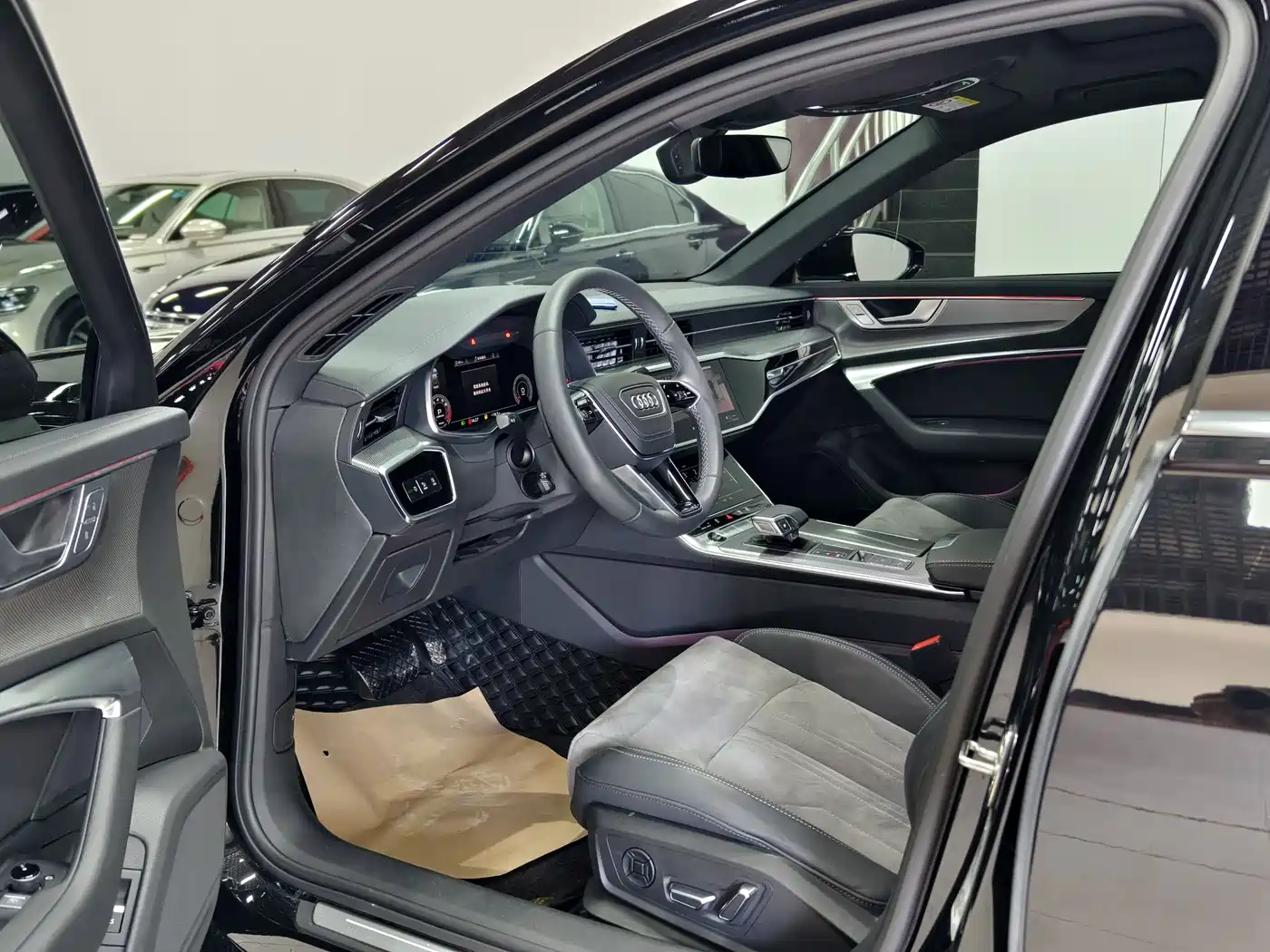 Audi A6L 2023 Facelift 45 TFSI Premium Dynamic фото 7