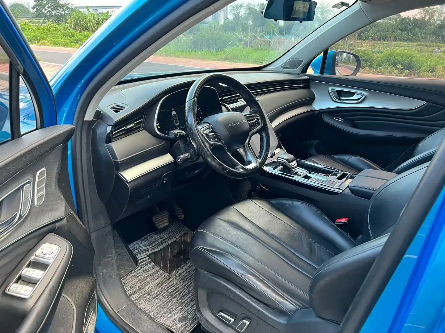 Photo 4 - Roewe RX5 MAX