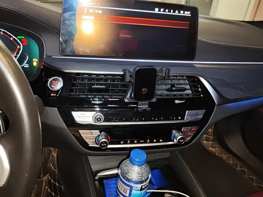 BMW 5 Series 2021 Facelift 530Li Leading M Sport Package фото 13