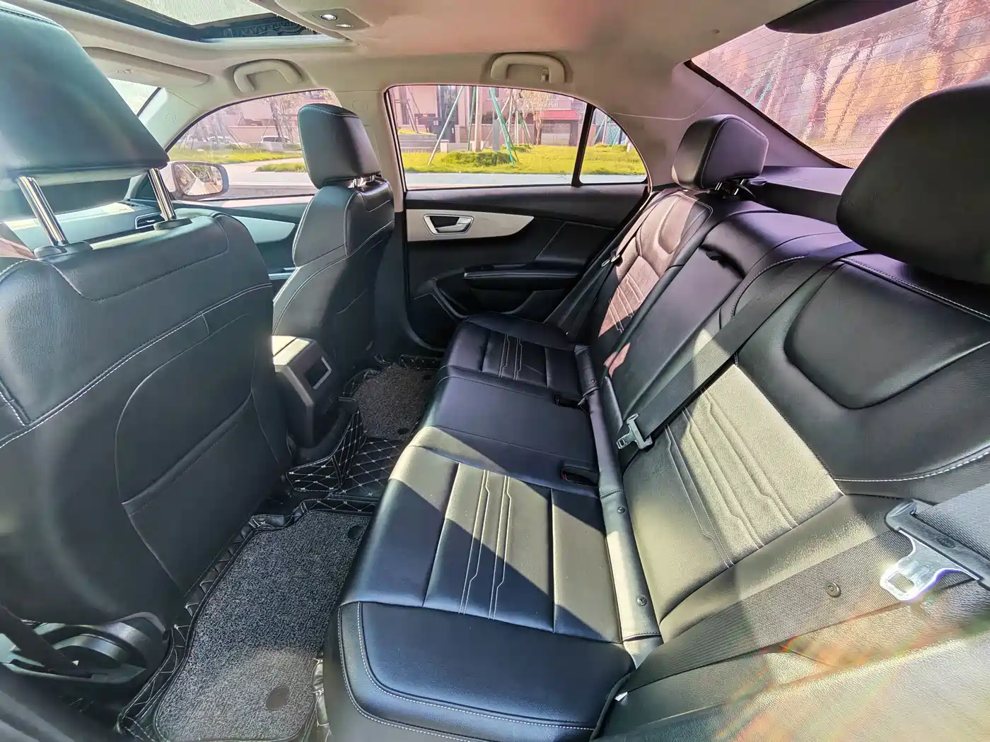 BYD Qin New Energy 2020 2019 Long Range Luxury Edition