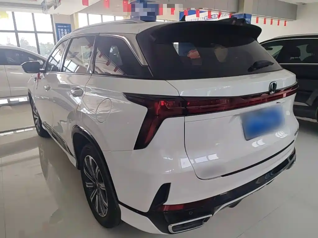 Фото 5 - Changan CS75 PLUS