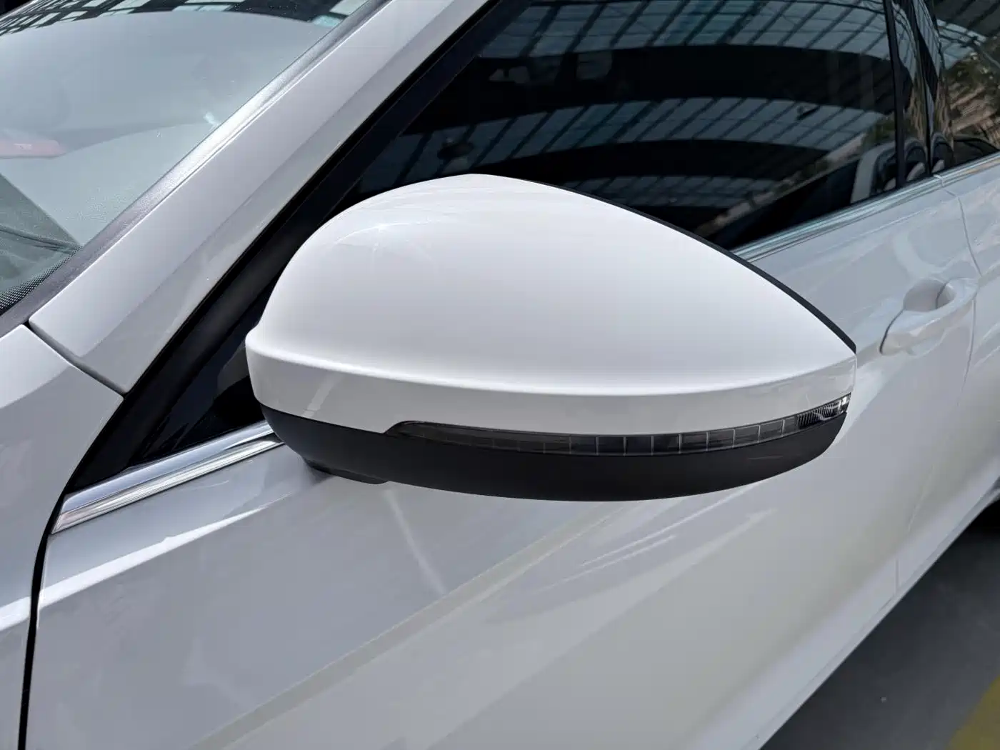 Volkswagen Lamando 2021 280TSI DSG Comfort Edition фото 8
