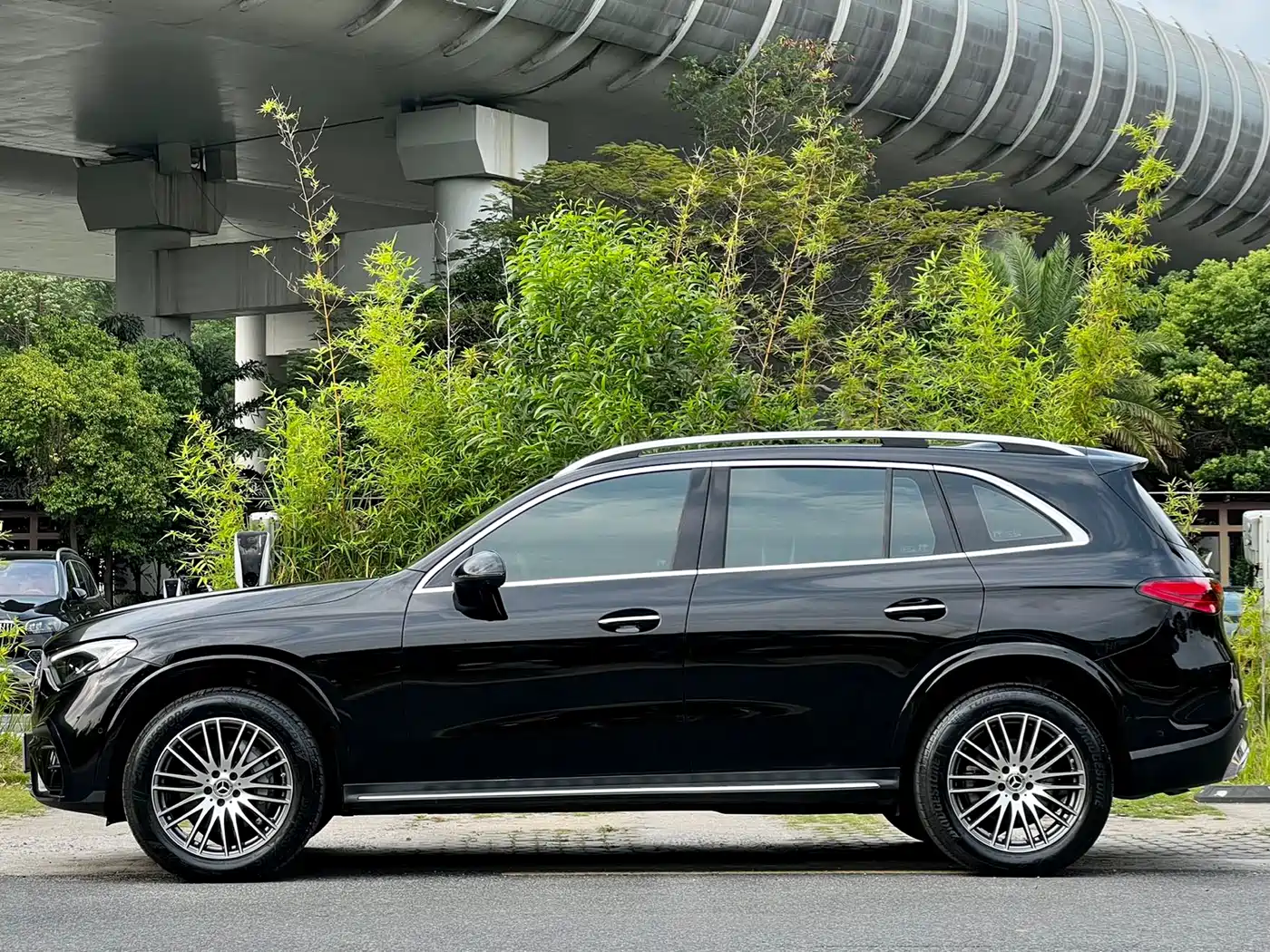 Mercedes-Benz GLC 2024 Facelift GLC 300 L 4MATIC Sport 7-seater фото 5
