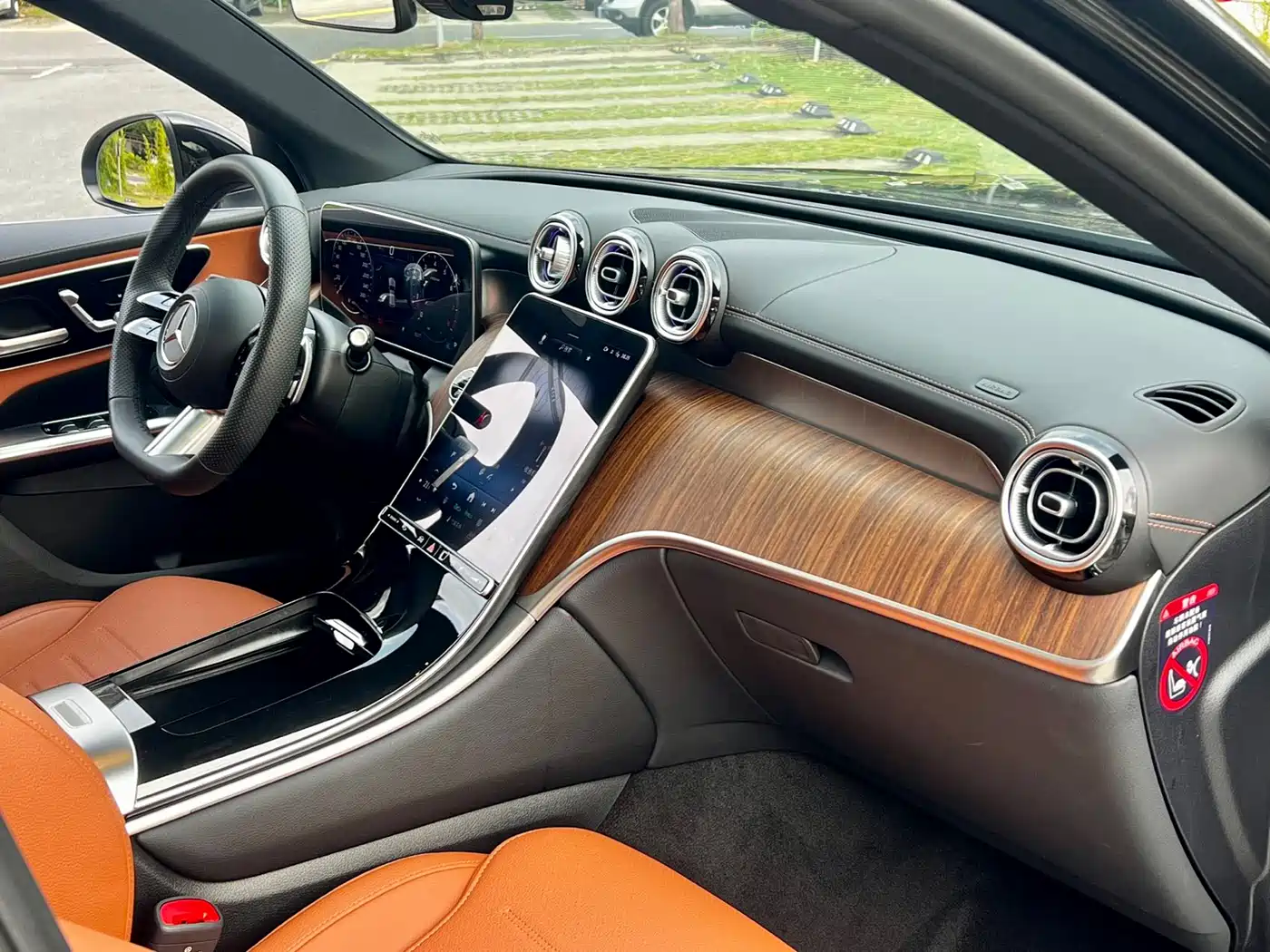 Mercedes-Benz GLC 2024 Facelift GLC 300 L 4MATIC Sport 7-seater фото 18