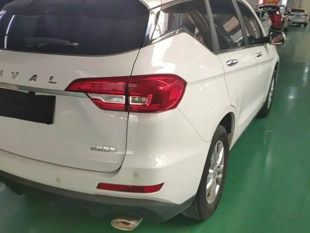 Фото 8 - Haval M6