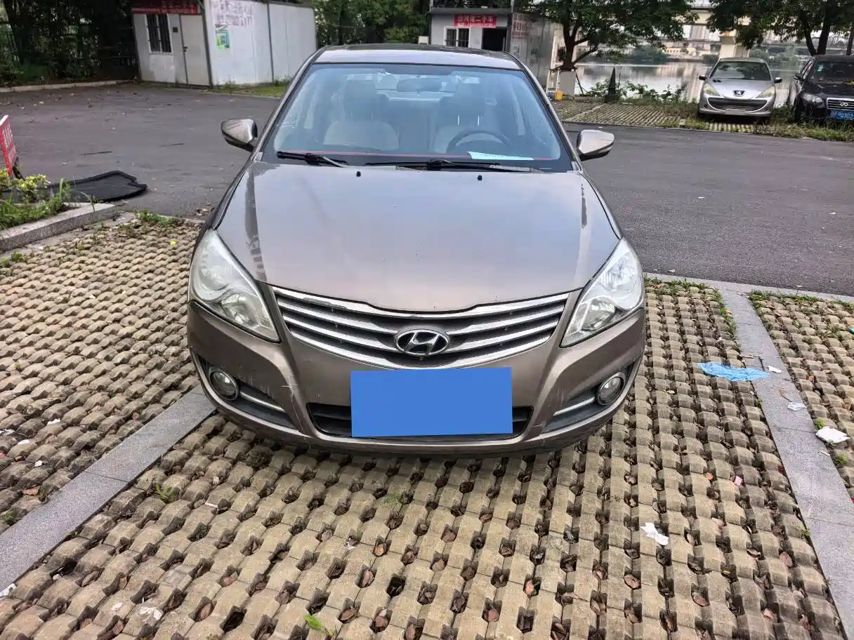 Hyundai Elantra 2011 1.6L Automatic Luxury