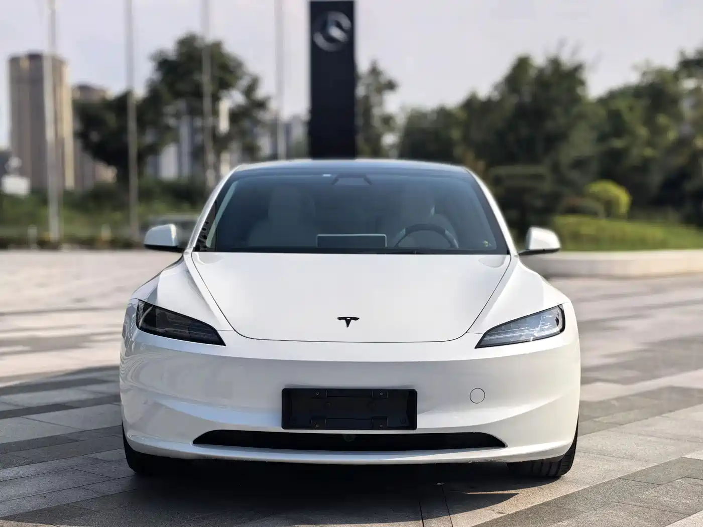 Tesla Model 3 2026 2025 Model Year Facelift Rear-Wheel Drive
