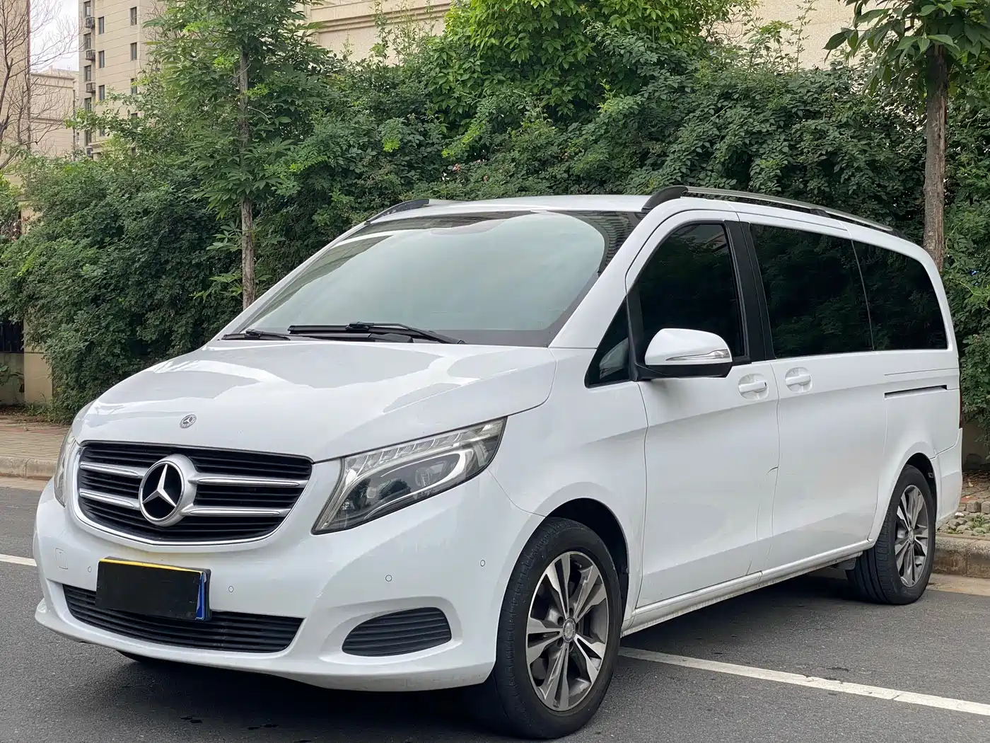 Mercedes-Benz V-Class 2017 Model V 260 Premium Edition