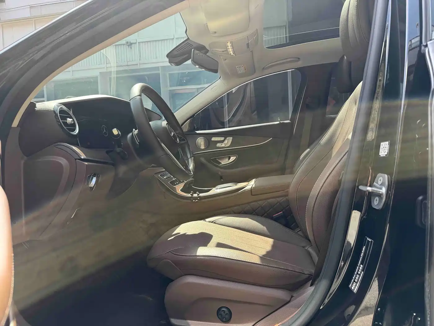 Mercedes-Benz E-Class 2023 E 300 L Luxury фото 4
