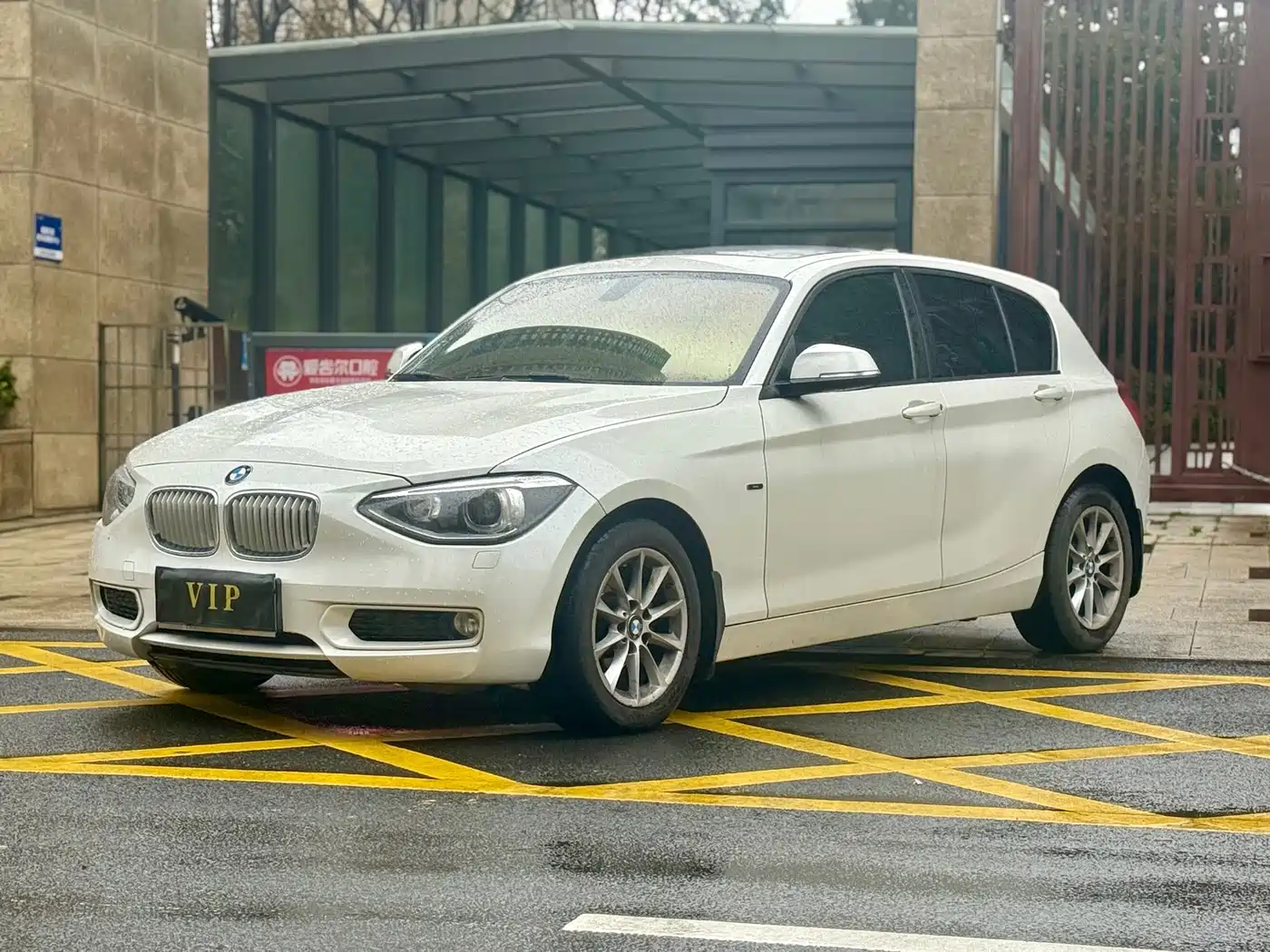 BMW 1 Series (Import) 2013 Facelift 116i Urban Model