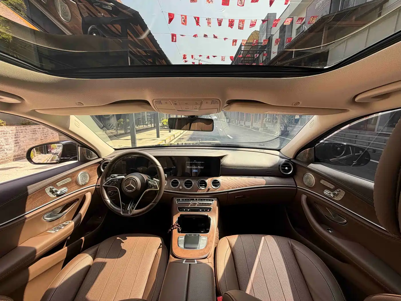 Mercedes-Benz E-Class 2023 E 300 L Luxury фото 5