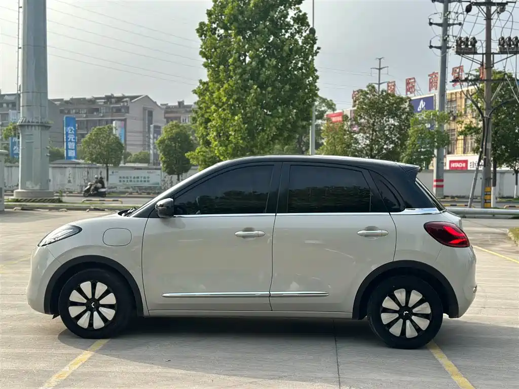 Фото 7 - Wuling Motors Wuling Bingo