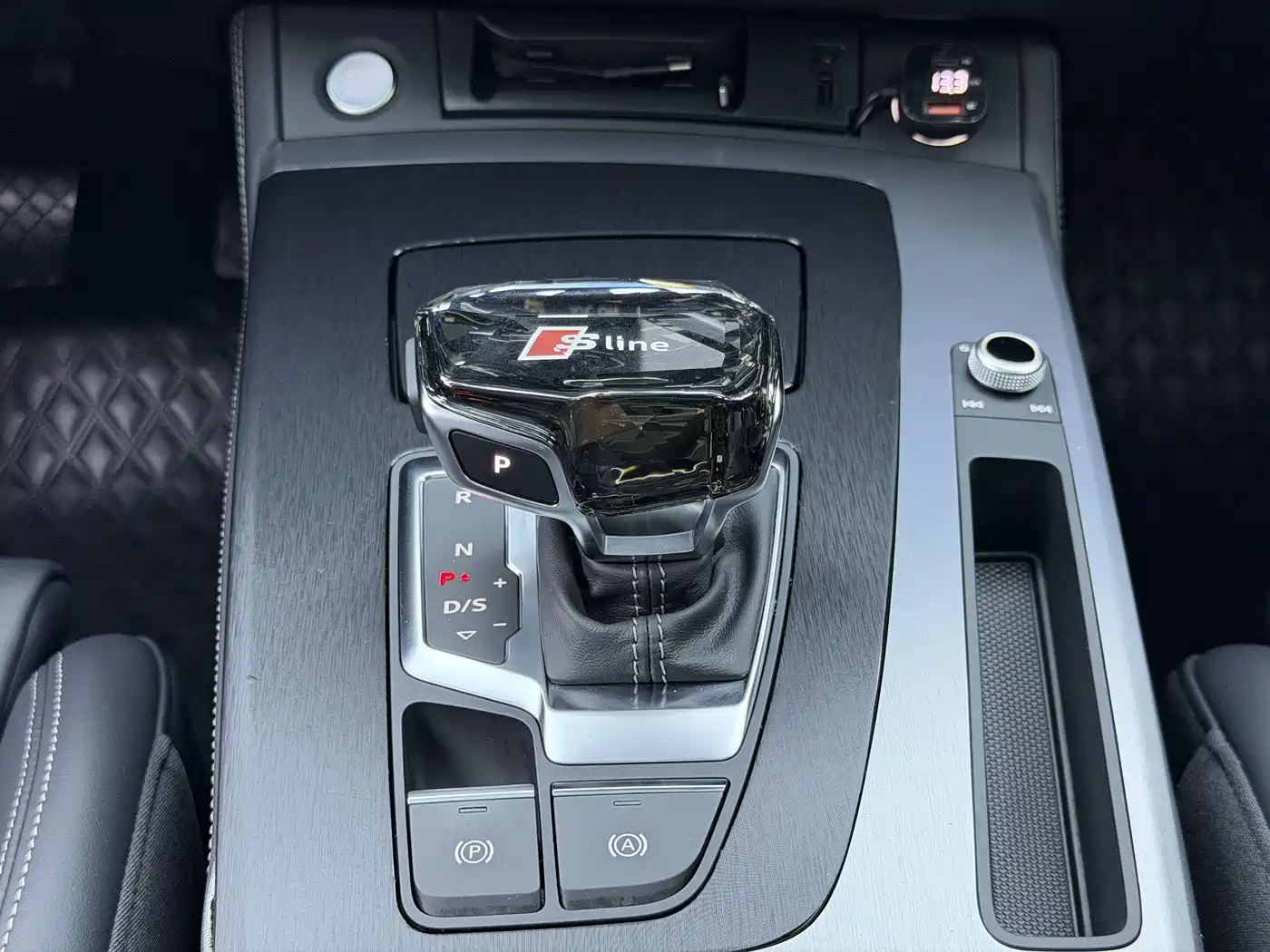 Audi Q5L 2025 40 TFSI Fashion Dynamic фото 11