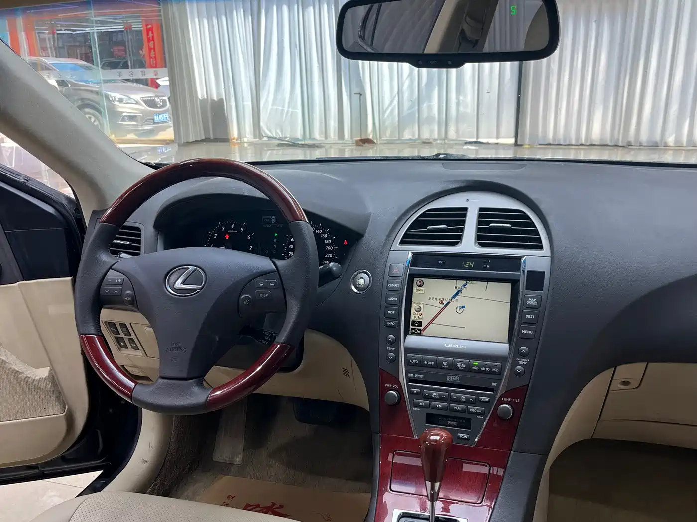 Lexus ES 2010 350 Luxury Edition фото 13