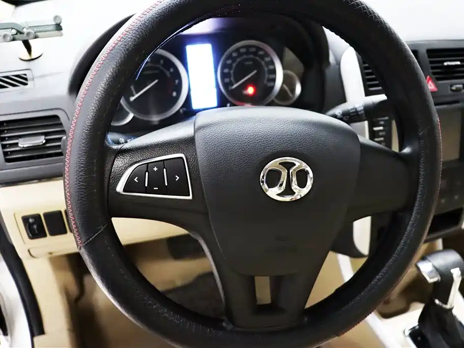 BAIC E-Series 2014 2013 Sedan 1.5L Automatic Joy Edition
