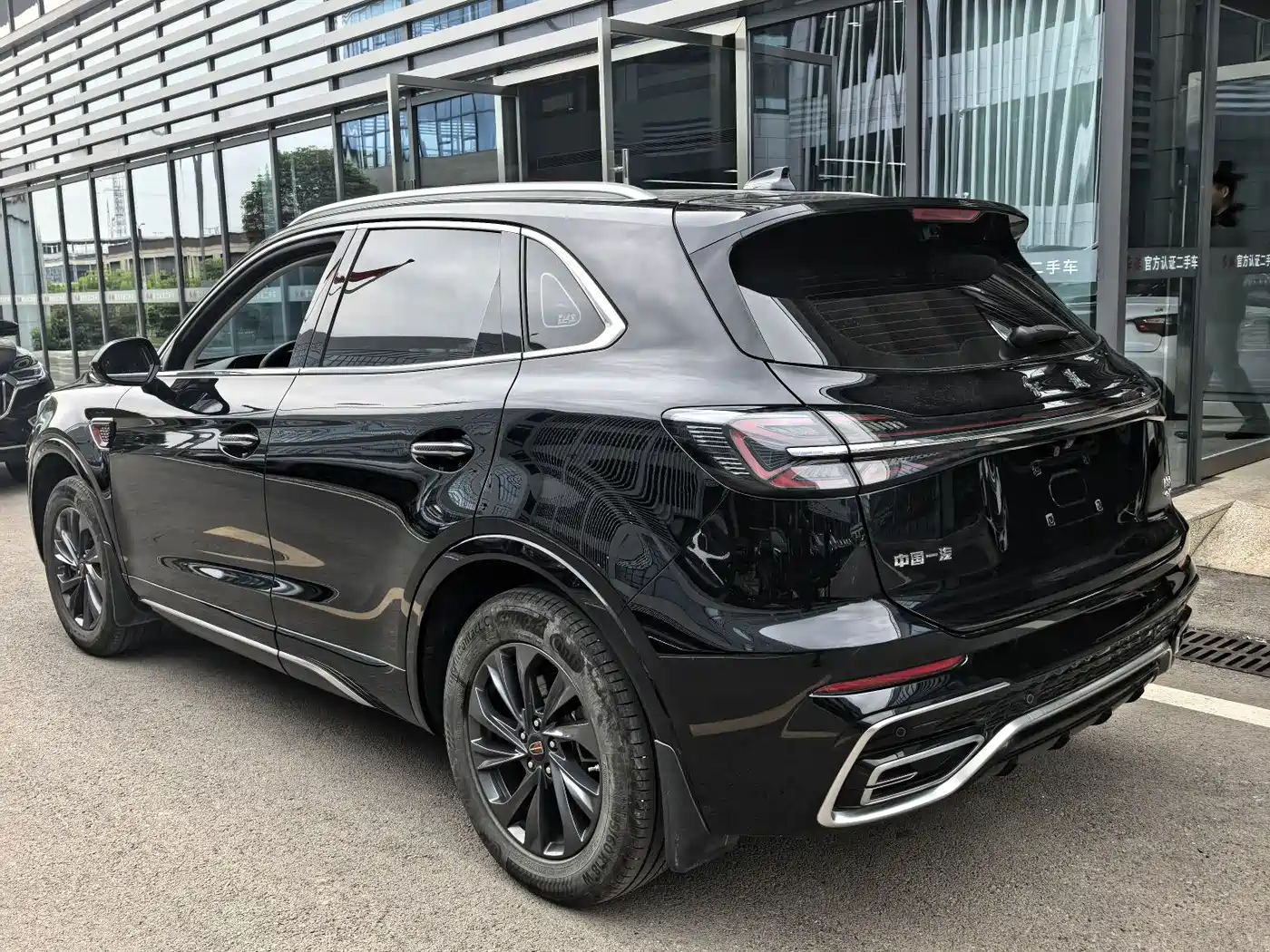 Hongqi HS5 2023 2.0T Flag Enjoy Pro Edition фото 14