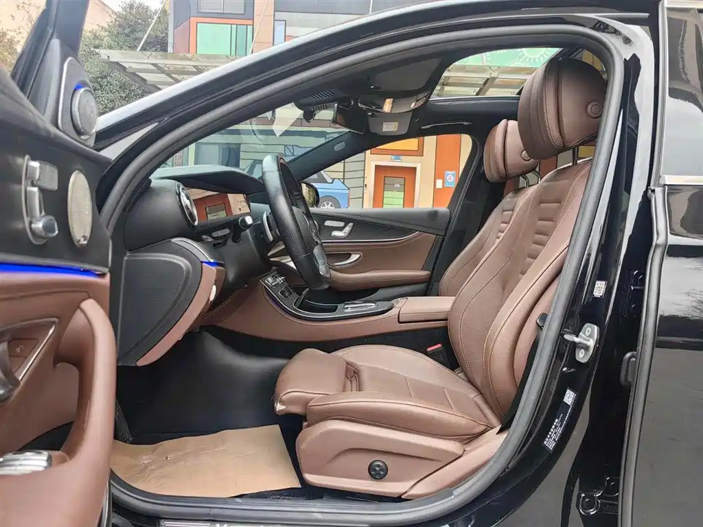 Mercedes-Benz E-Class 2021 E 300 L Luxury фото 6