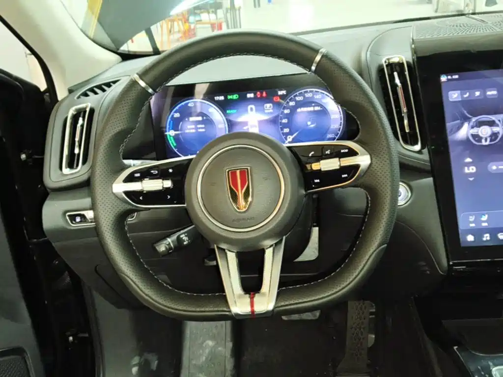 Hongqi HS3 PHEV 2026 2024 PHEV 115km Power Edition