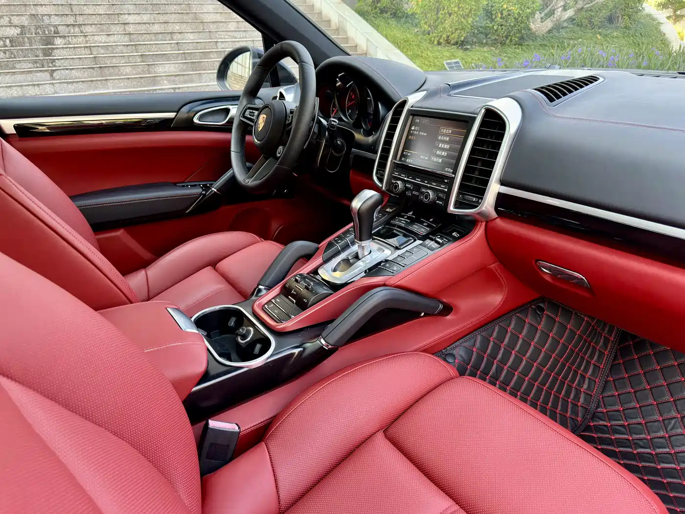 Porsche Cayenne 2011 Cayenne 3.0T фото 11