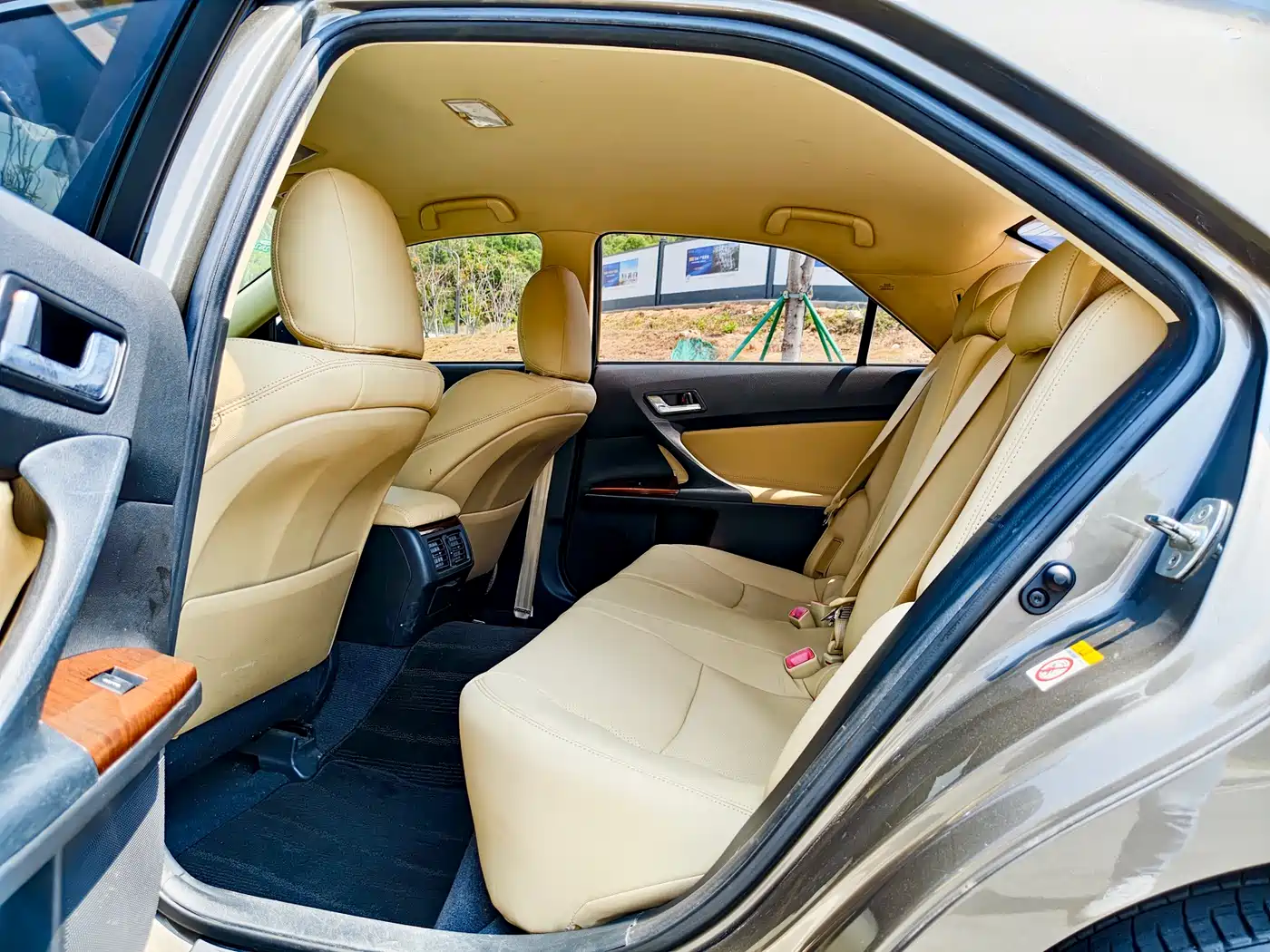 Toyota Reiz 2013 2.5S Elite Edition фото 6
