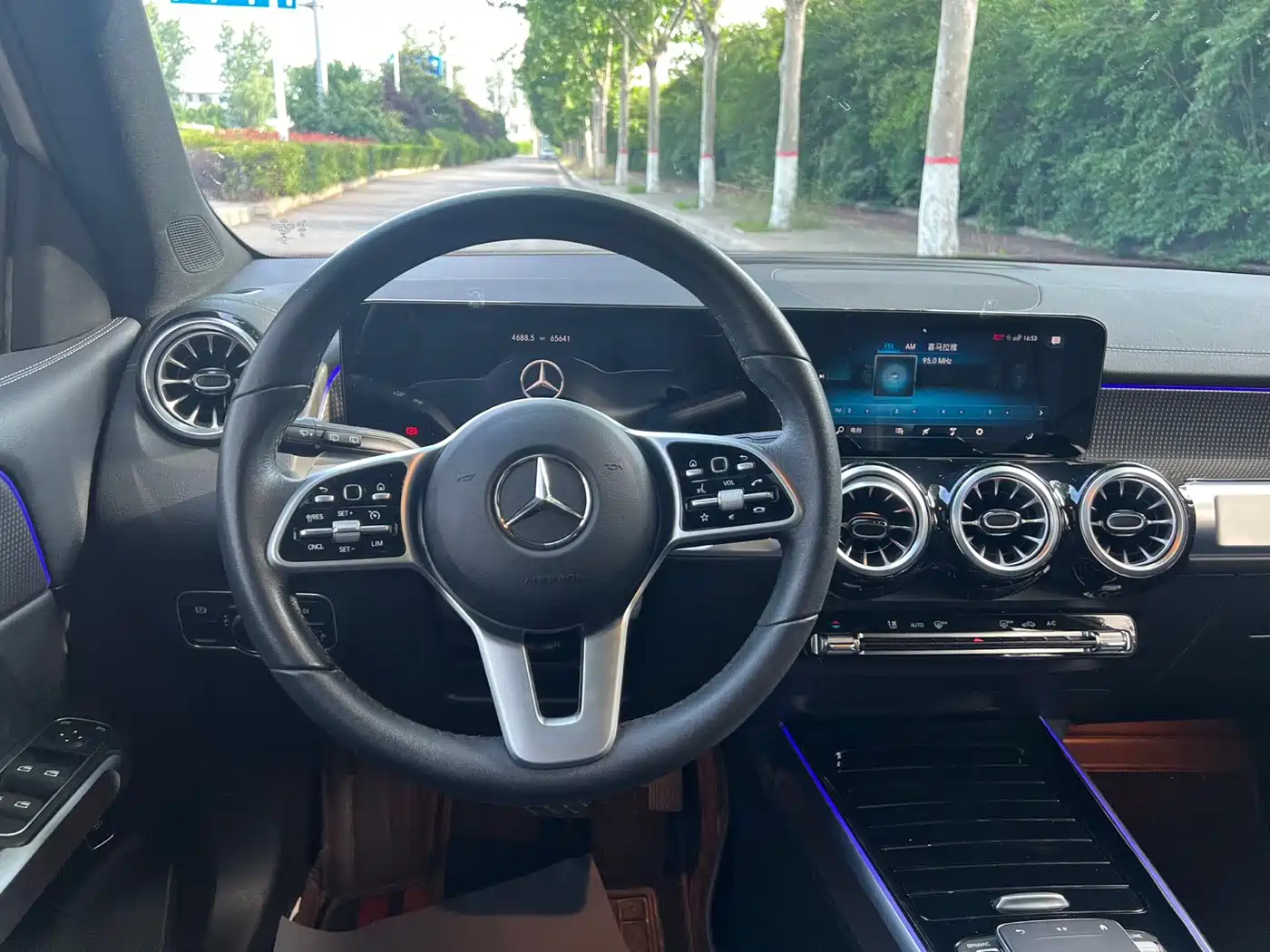 Mercedes-Benz GLB 2022 Model GLB 180 Dynamic Edition фото 13