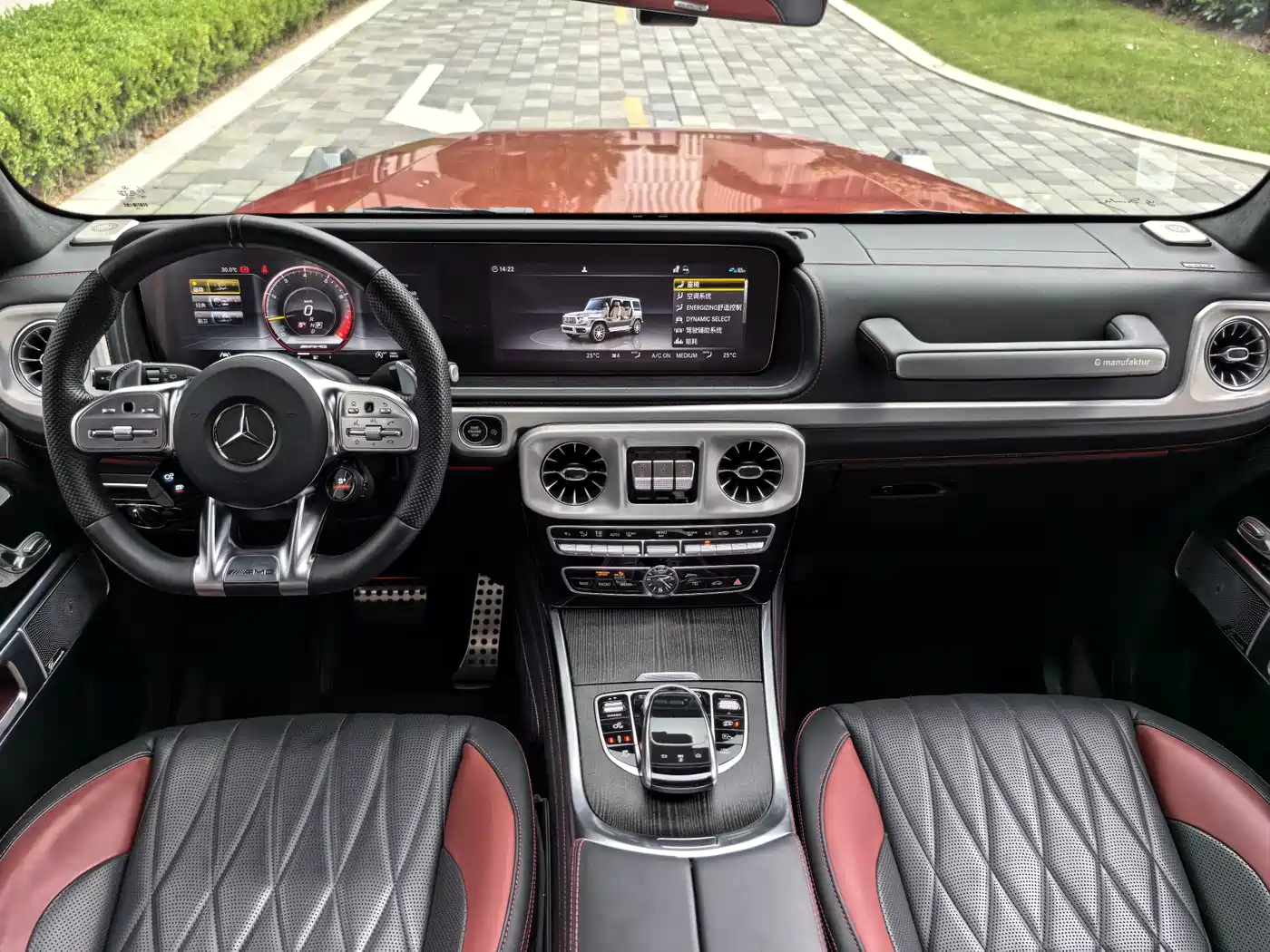Mercedes-Benz G-Class AMG 2022 AMG G 63 фото 52