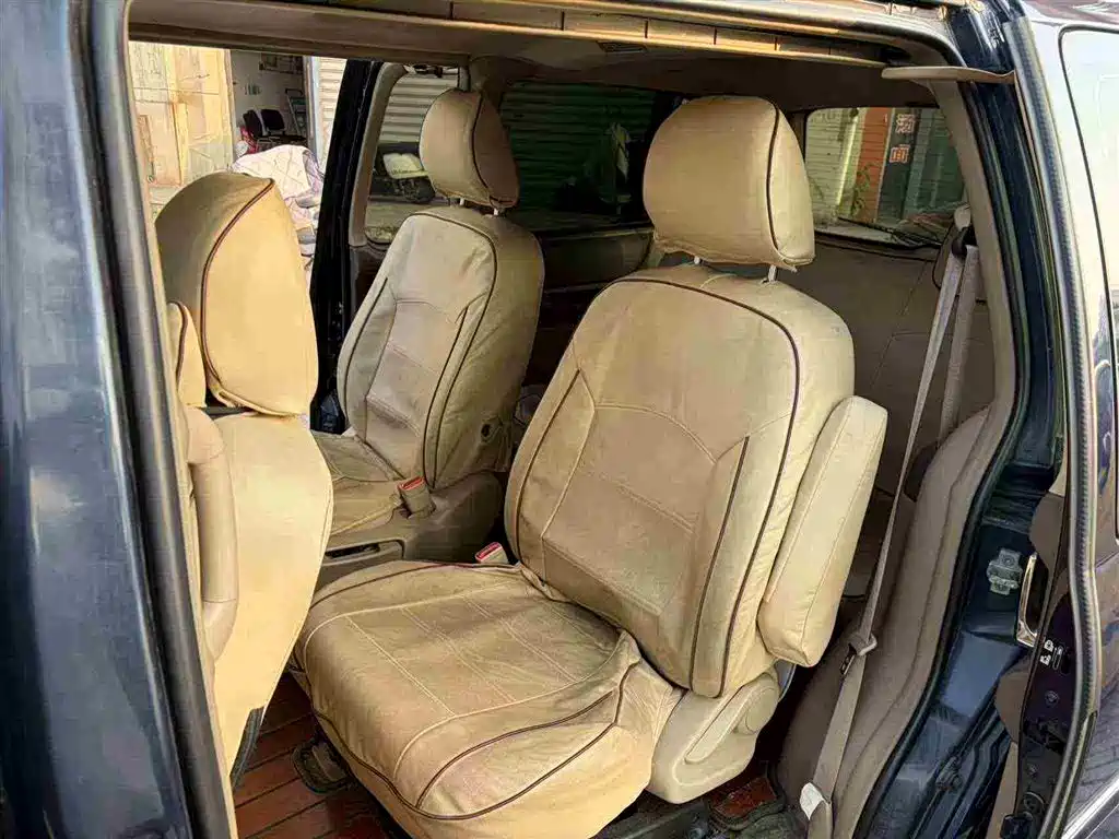 Buick GL8 2014 2.4L Comfort Edition фото 4