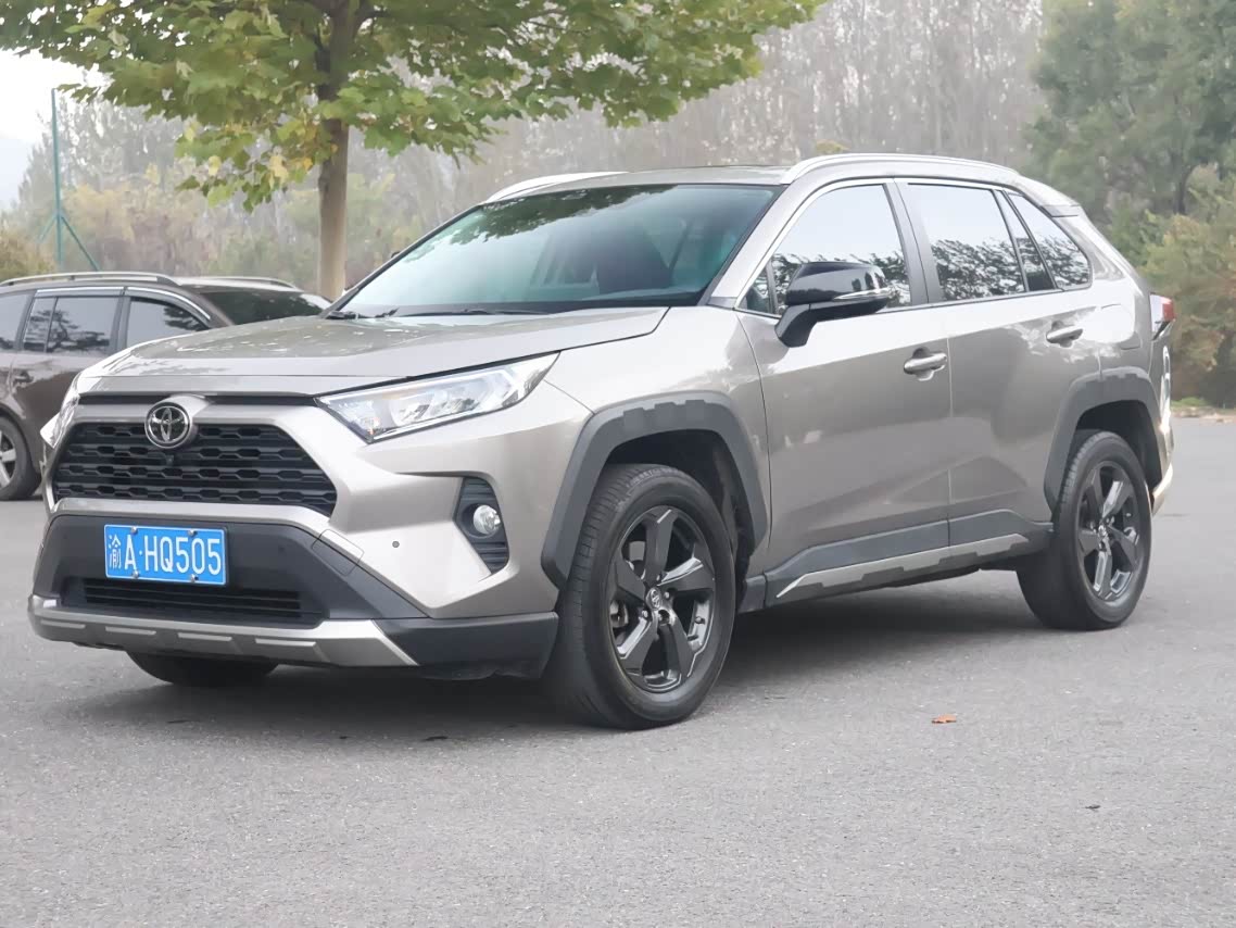 Toyota RAV4 Rongfang